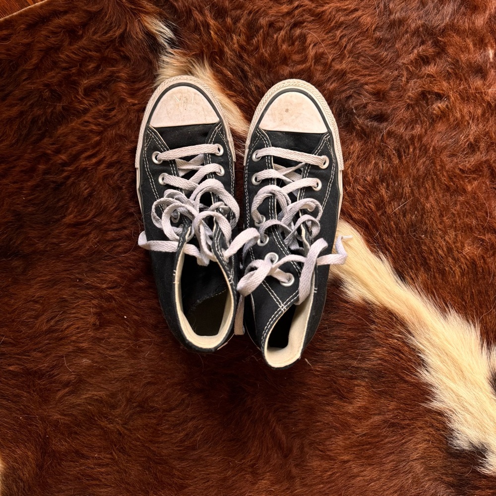 Black Converse